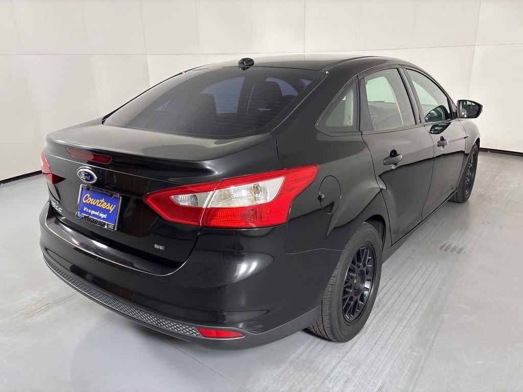 Used 2014 Black Ford SE image 8