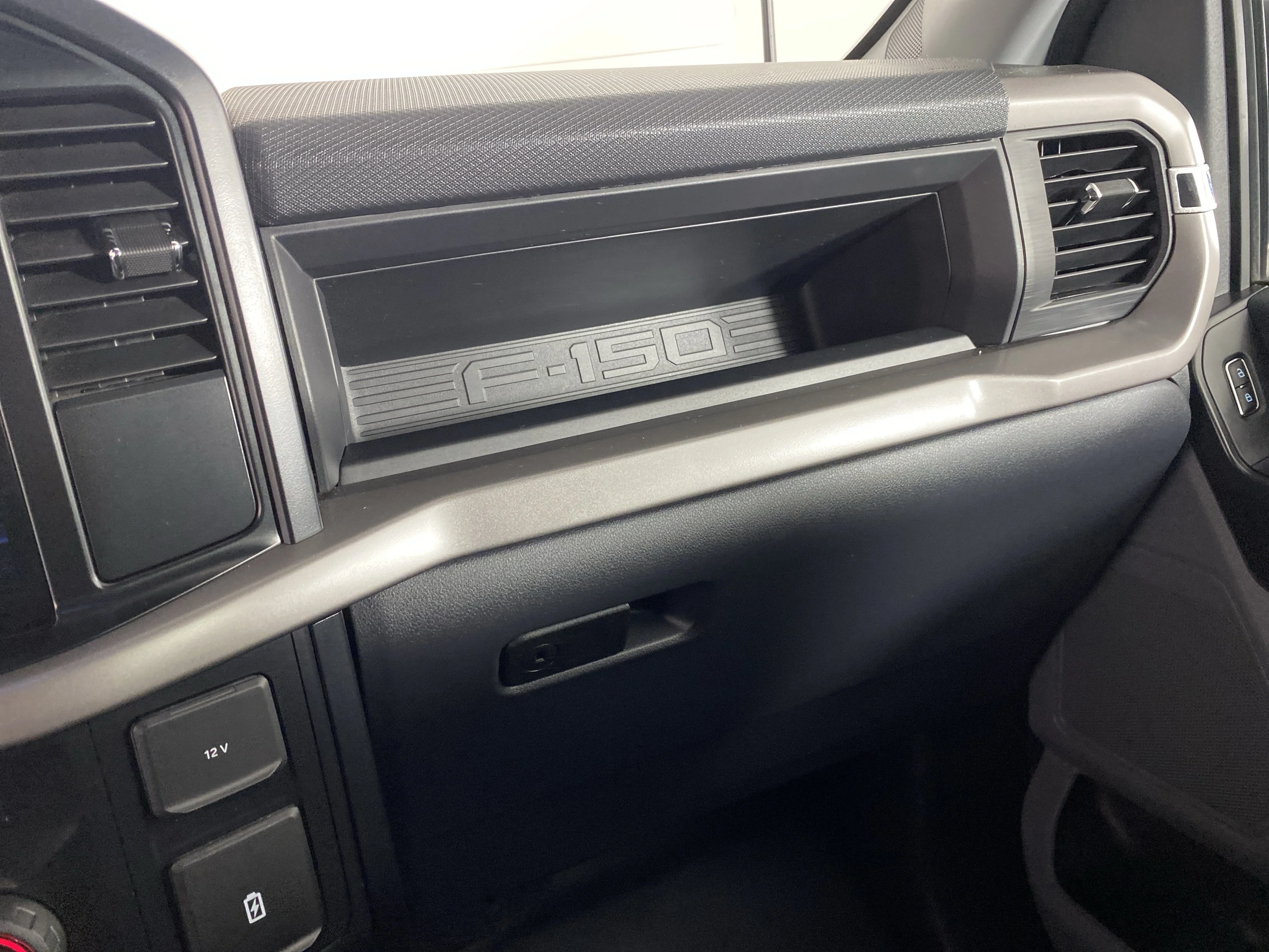 Used 2024 Black Metallic Ford XL image 30