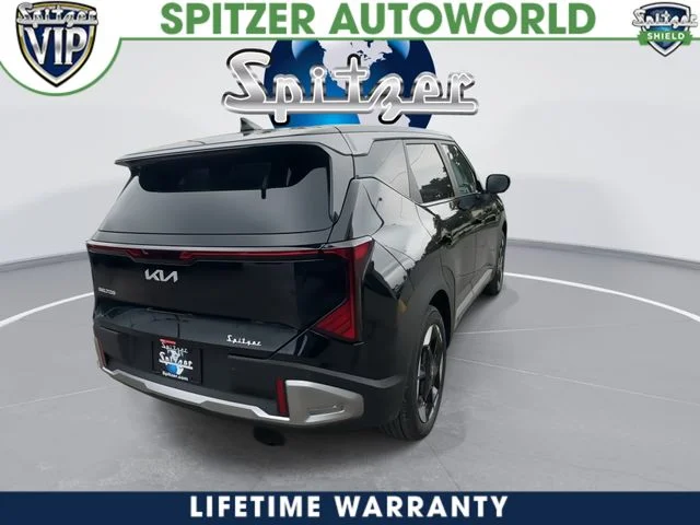 New 2027 Aurora Black Pearl Kia S image 8