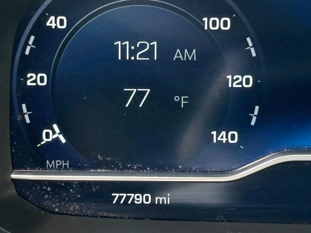 Used 2022 Blue Chevrolet LT image 17