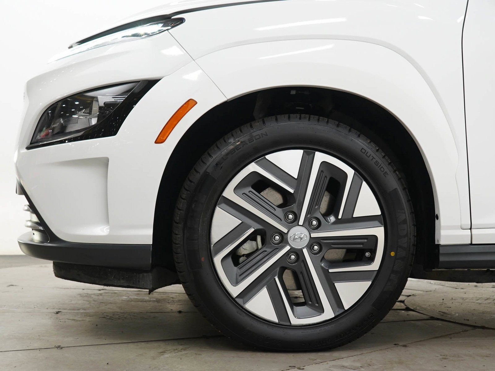 2023 Hyundai Kona EV SEL - Photo 26