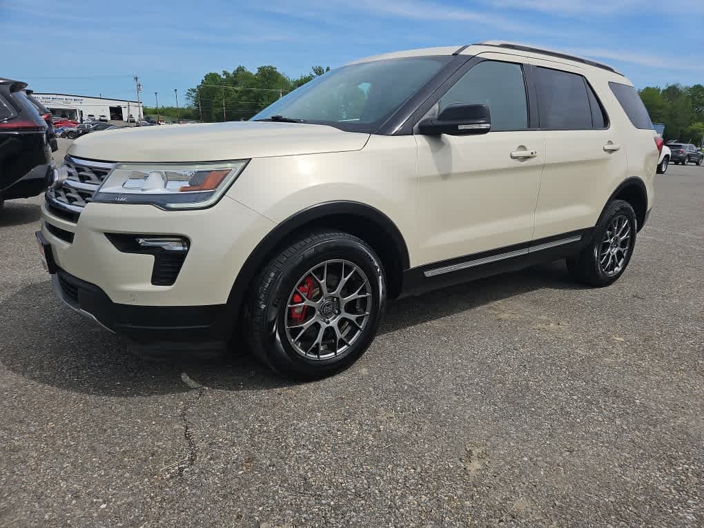 Used 2018 Ford Explorer XLT with VIN 1FM5K8D81JGA62395 for sale in Oakland, ME