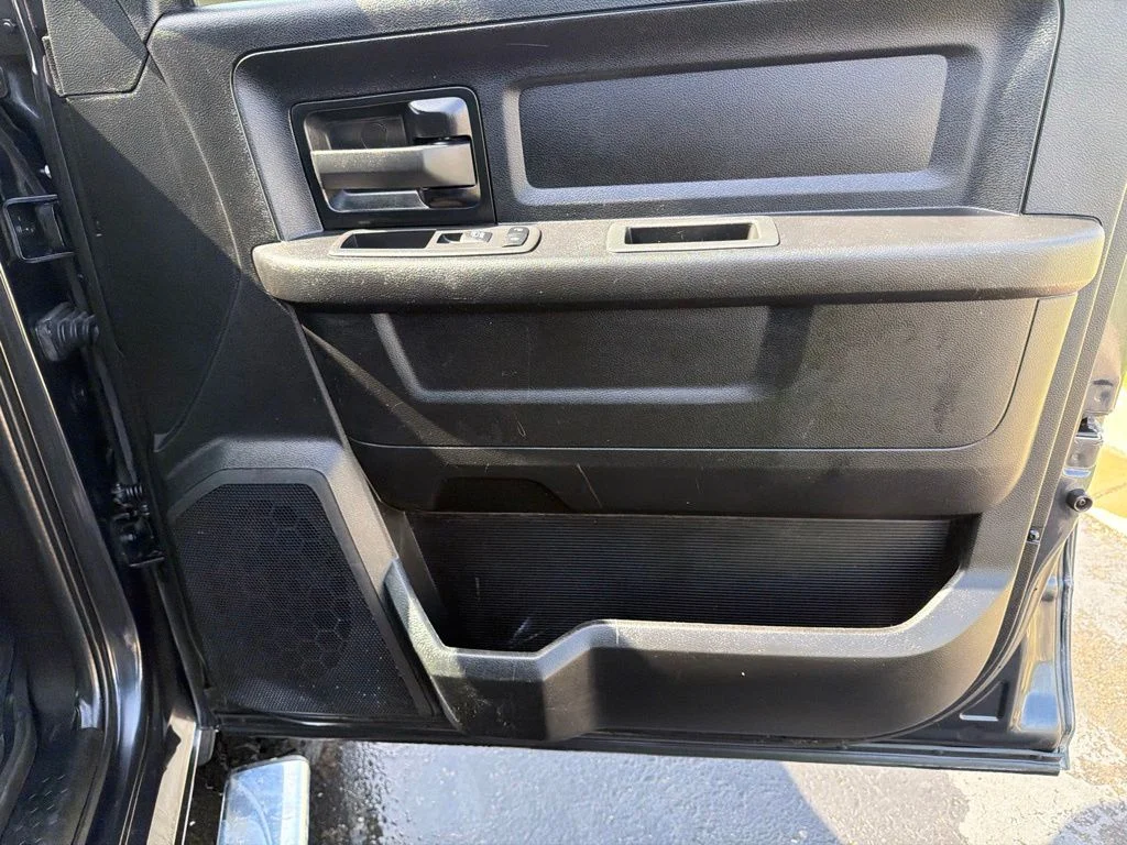 Used 2022 Gray Ram Tradesman image 16
