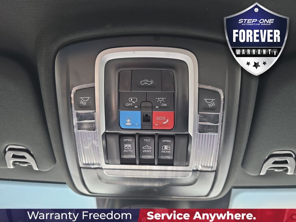 Used 2025 White Ram Laramie image 29