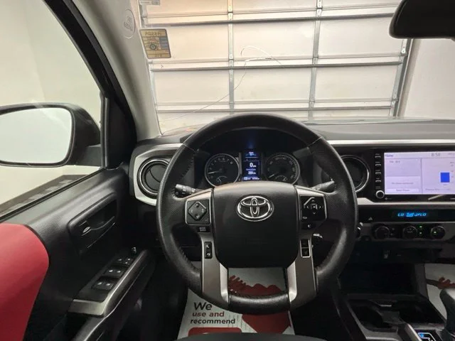 Used 2022 Gray Toyota SR5 image 6