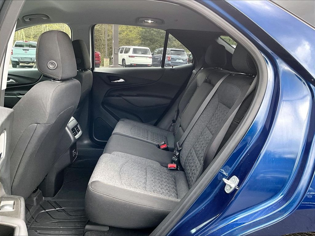 Used 2022 Blue Chevrolet LT image 16