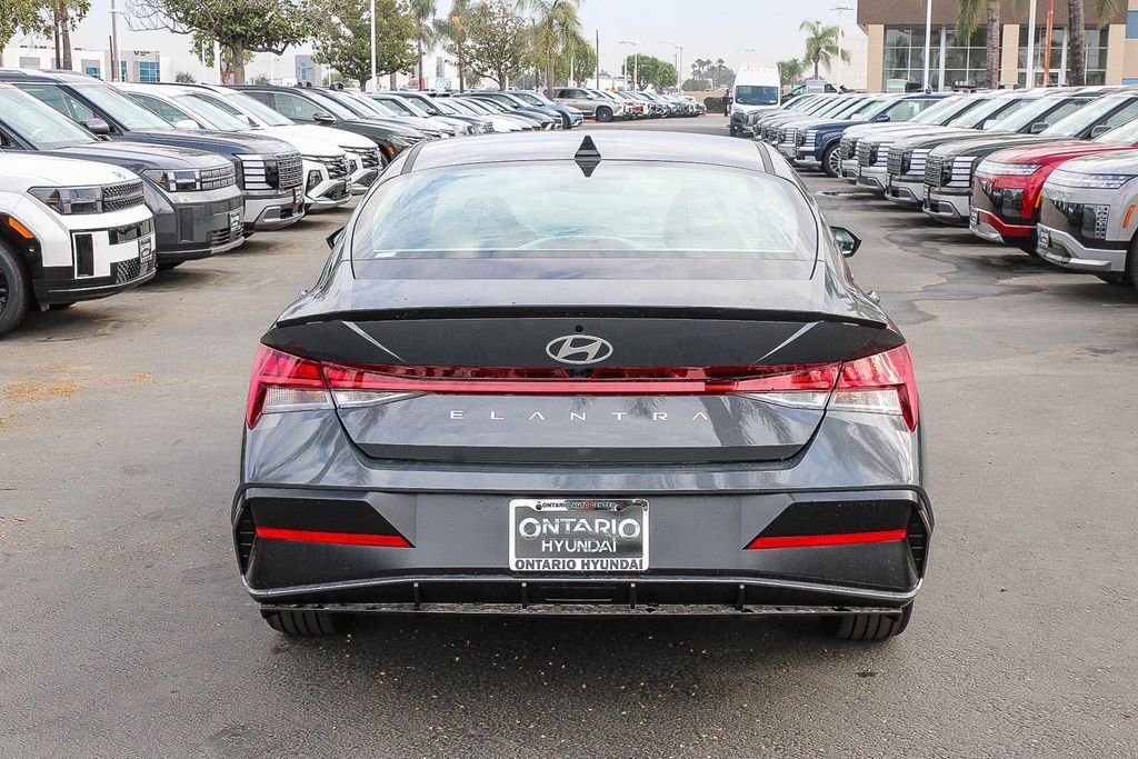 New 2026 Gray Hyundai SEL Sport image 7