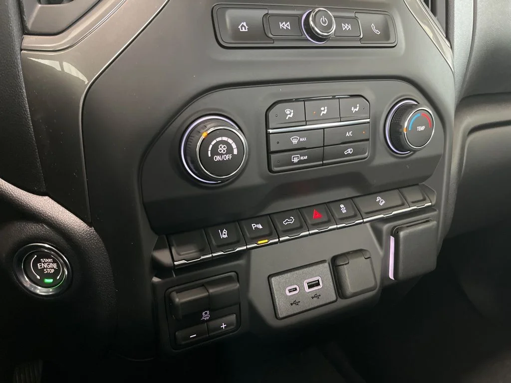 2026 Chevrolet Silverado 2500 HD Custom - Photo 12