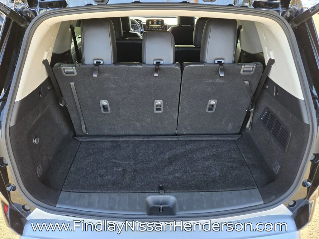 Certified Used 2025 Black Nissan SL image 14