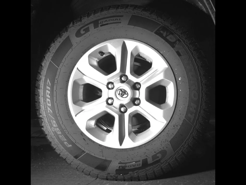 Used 2022 Gray Toyota SR5 image 12