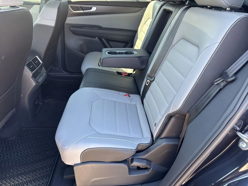 2026 Volkswagen Atlas Cross Sport SEL R-LINE - Photo 11
