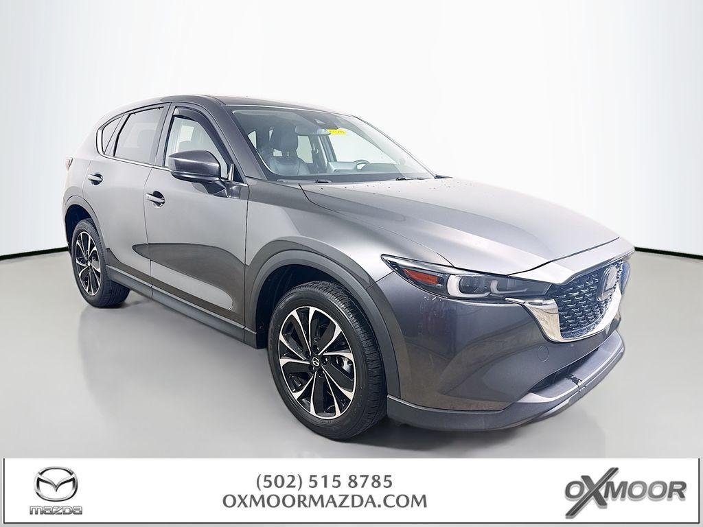 2022 Mazda CX-5 S Premium package