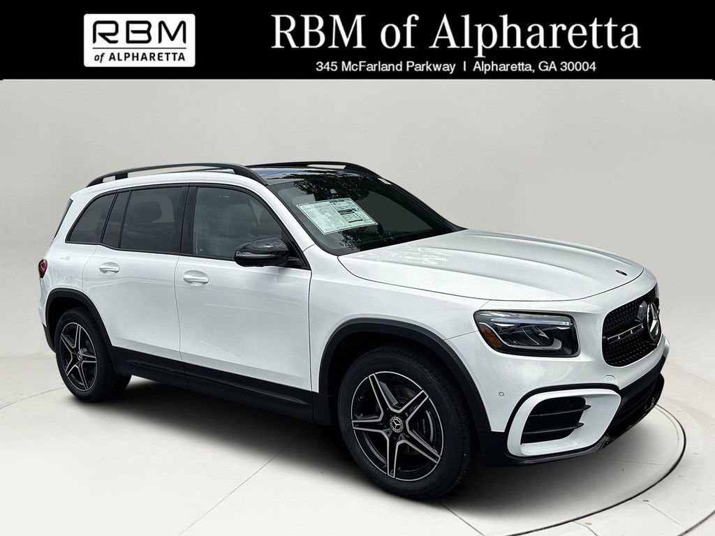 2026 Mercedes-Benz GLB GLB 250's photo
