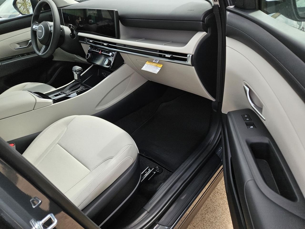 New 2026 Ecotronic Gray Hyundai SEL FWD image 7