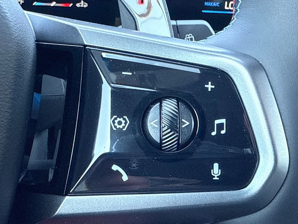 New 2026 Beige BMW M50 xDrive image 29