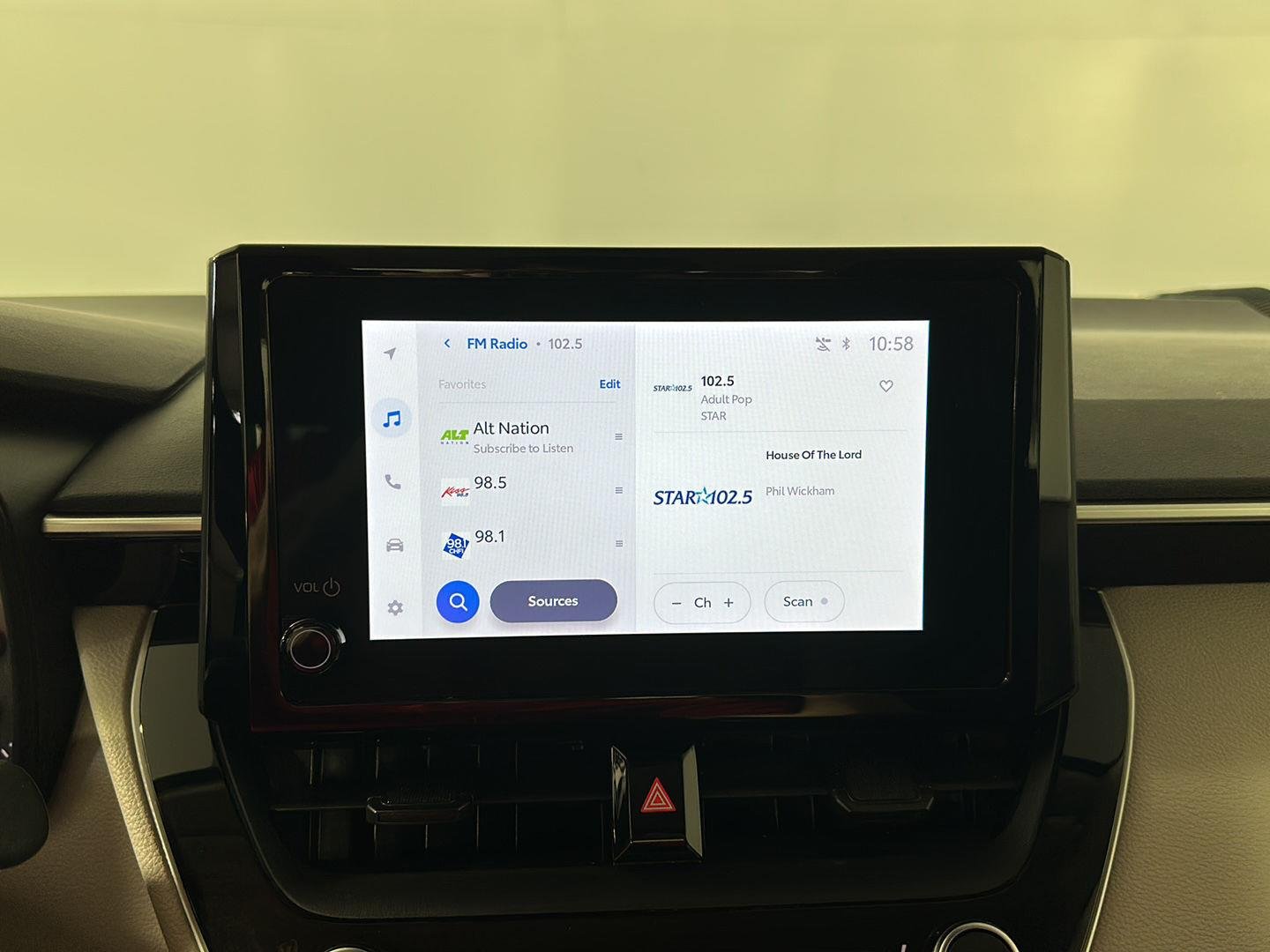 Certified Used 2025 Blueprint Toyota Hybrid LE image 13