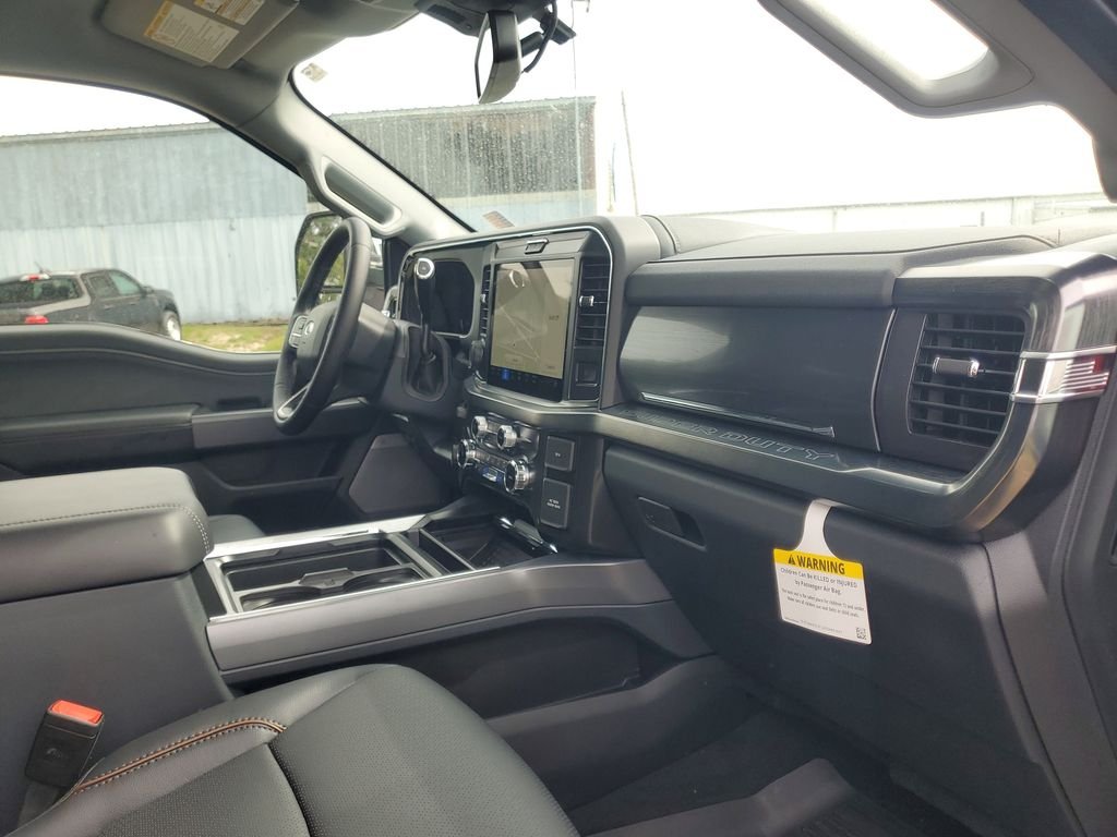 2025 Ford F-250 Super Duty Lariat - Photo 31
