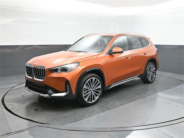 2025 BMW X1 28i