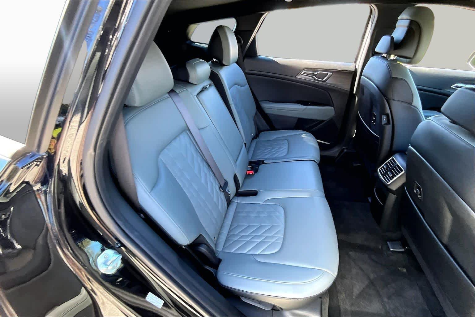 Used 2023 Ebony Black Kia X-Line image 21