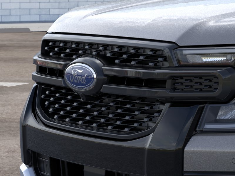 New 2026 Carbonized Gray Metallic Ford XLT image 17