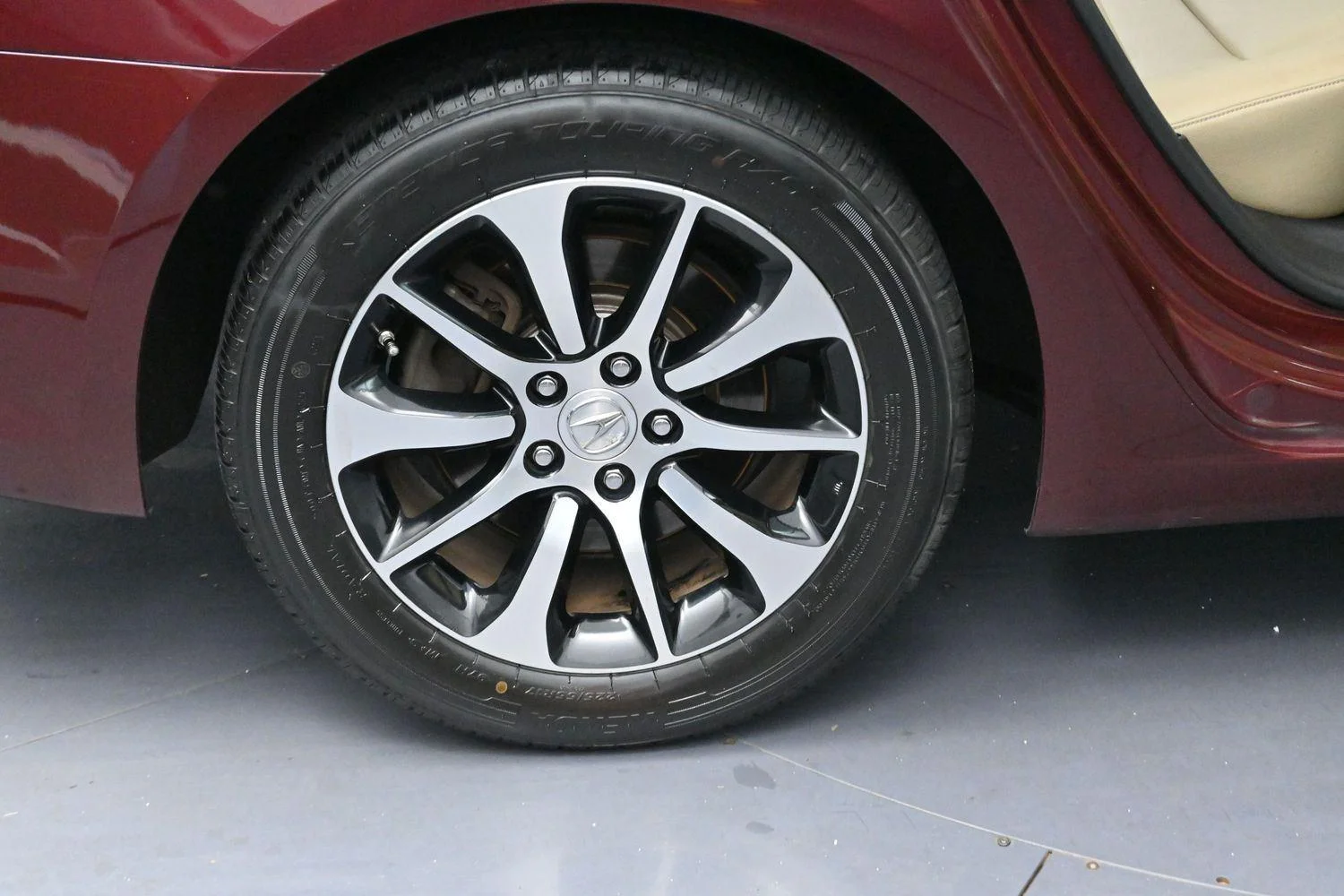 Used 2015 Basque Red Pearl II Acura Base image 33