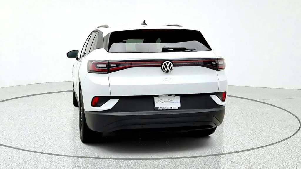 Used 2021 Glacier White Metallic Volkswagen Pro RWD image 6