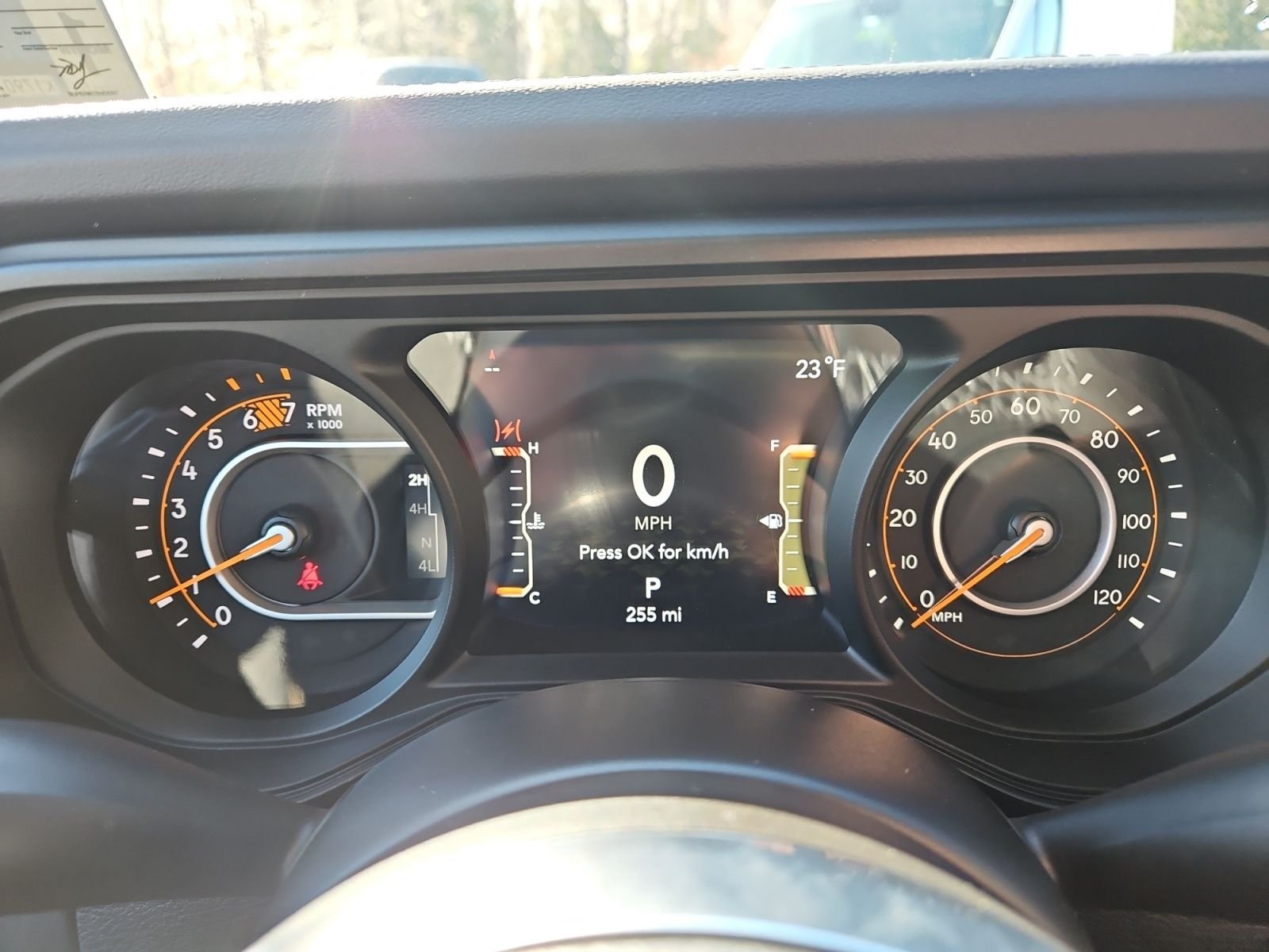 2025 Jeep Wrangler 4-Door Sahara - Photo 24