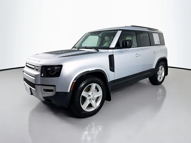 2022 Land Rover Defender 110 SE