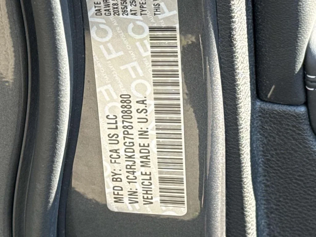 Used 2023 Gray Jeep Overland image 34