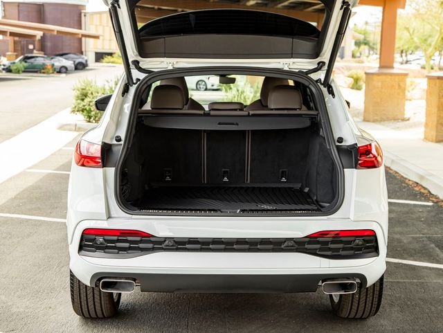 Used 2025 Glacier White Audi 2.0T Premium Plus image 25