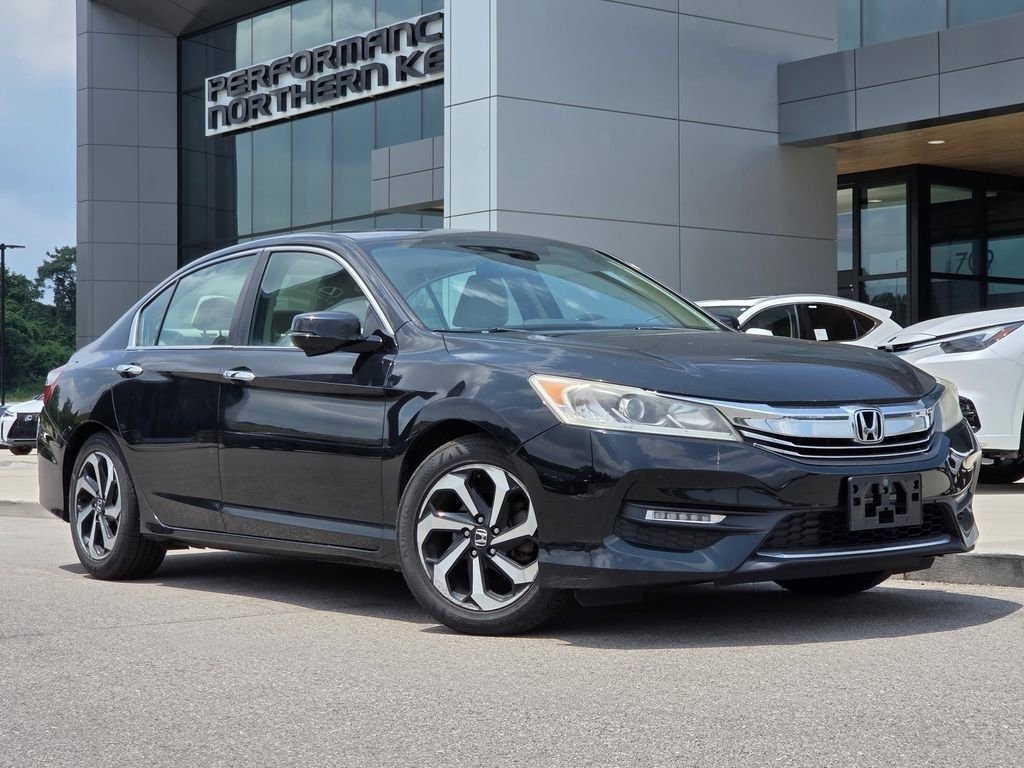 Used 2016 Honda Accord EX with VIN 1HGCR2F70GA108921 for sale in Fort Wright, KY