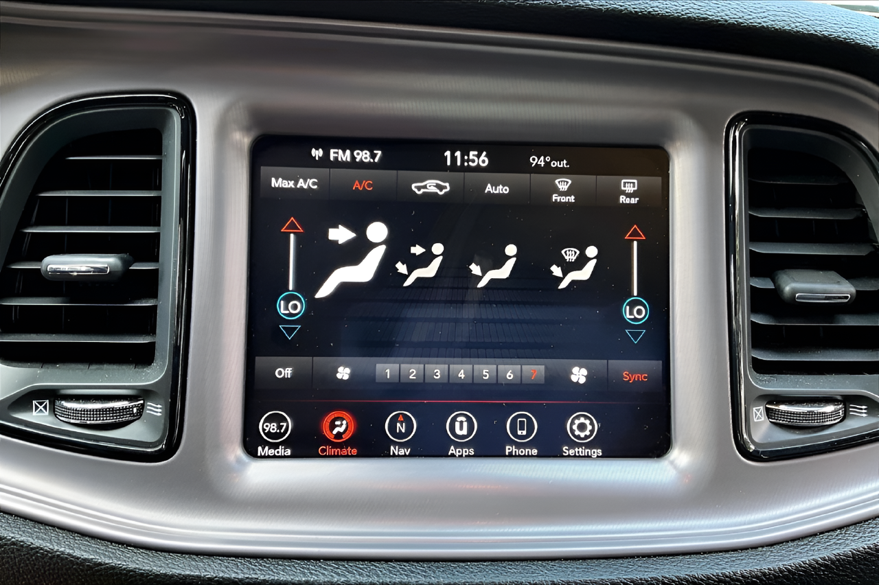 Used 2023 Gray Dodge SXT image 19