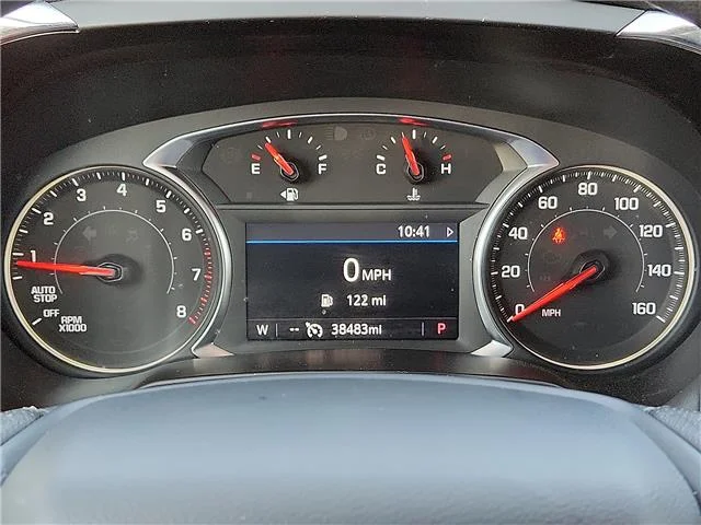 Used 2025 Black Chevrolet LT w/2LT Front-Wheel Drive image 18