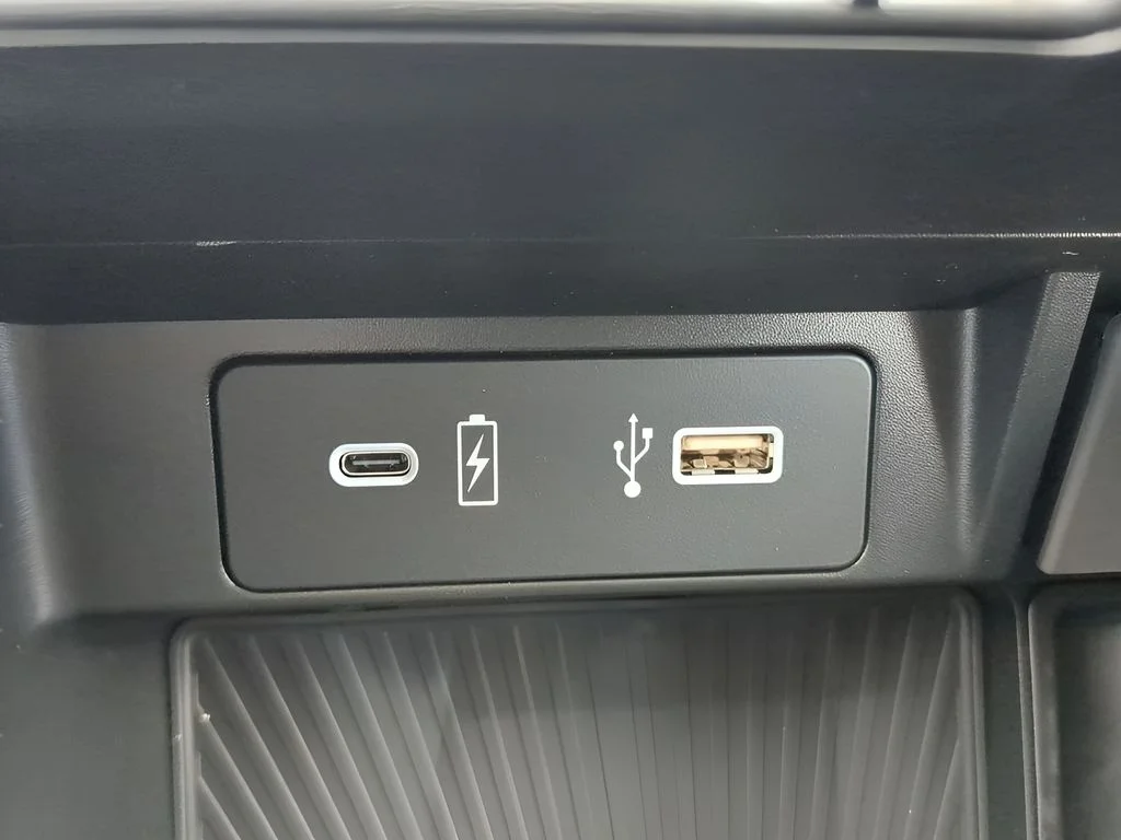 2025 Acura TLX Technology Package - Photo 23