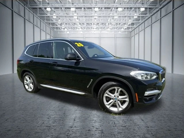Used 2020 Black BMW xDrive30i image 2