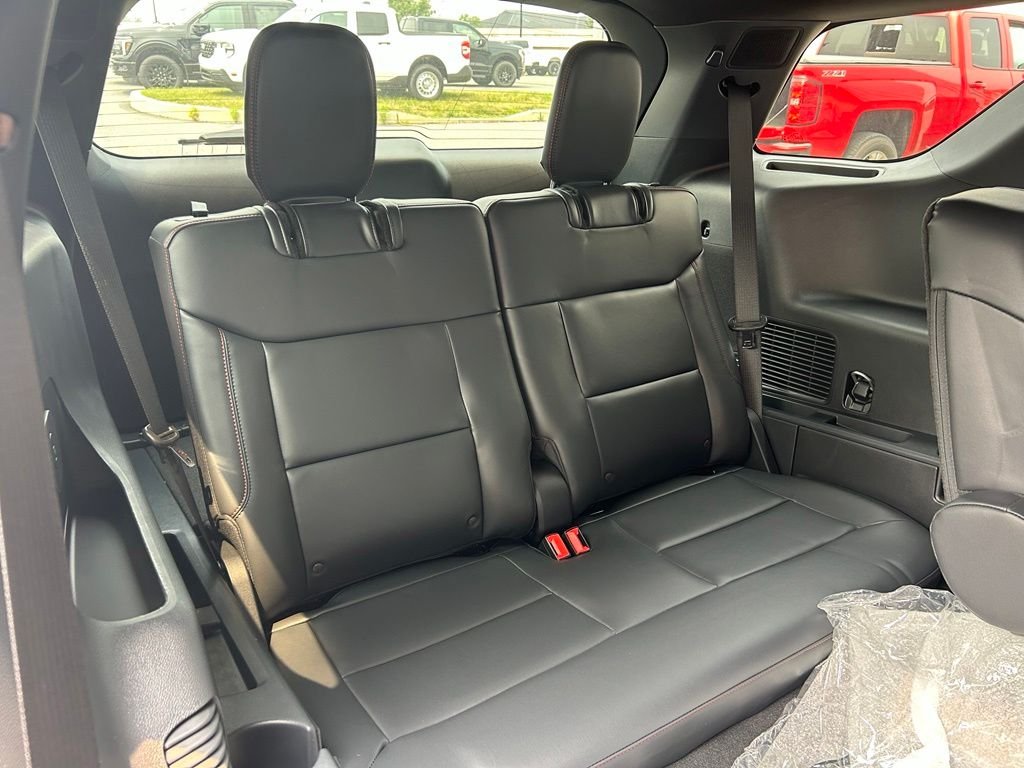 New 2026 Agate Black Metallic Ford ST image 36