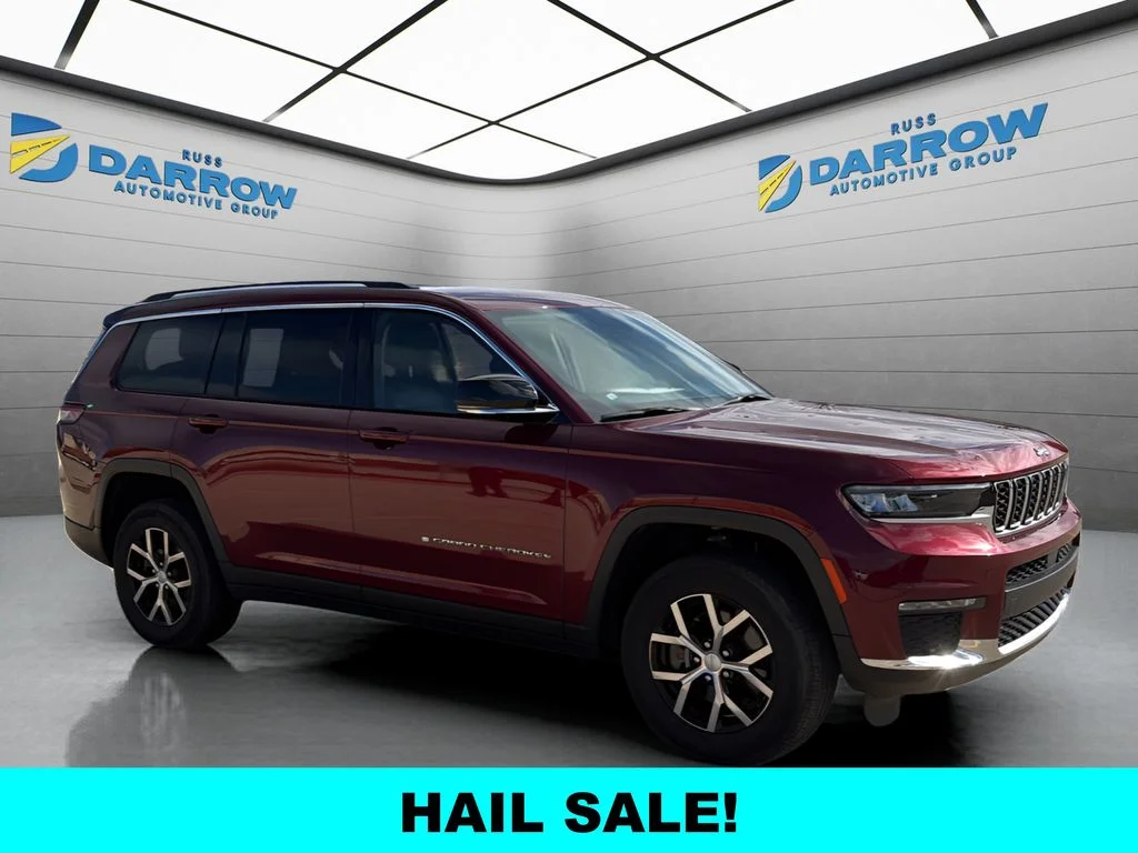 Used 2023 Red Jeep Limited image 7