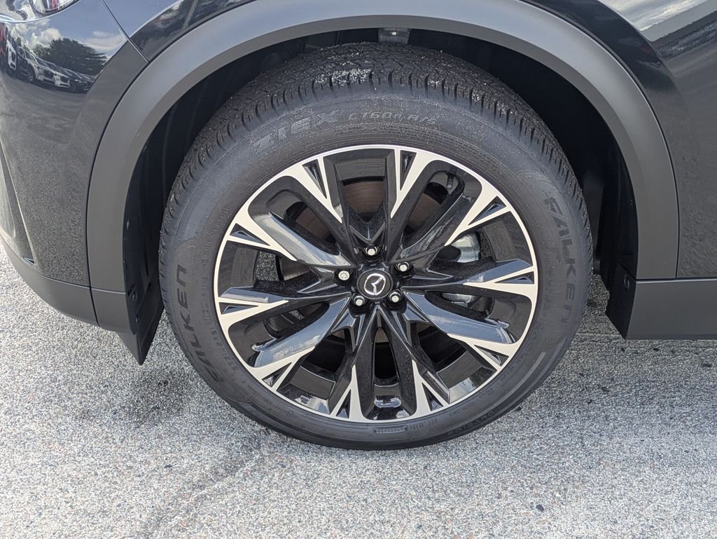 2026 Mazda CX-90 Premium Plus Package - Photo 10