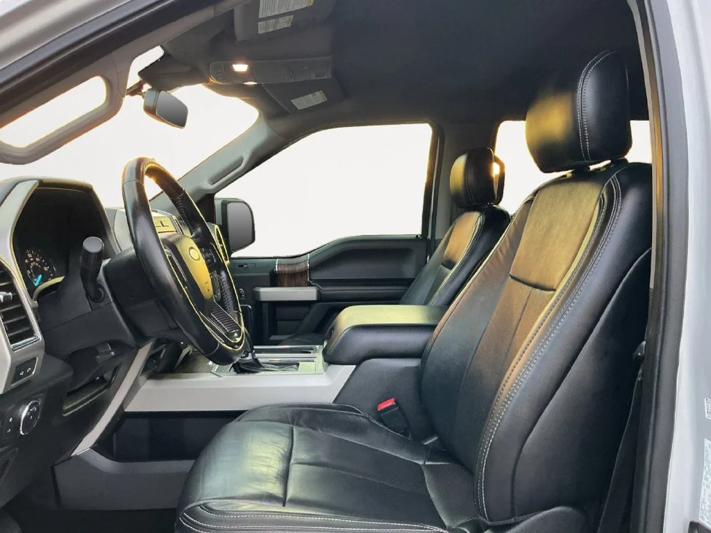 Used 2019 Silver Ford Lariat image 11