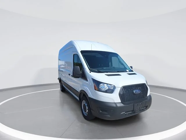 Used 2024 White Ford Base image 3