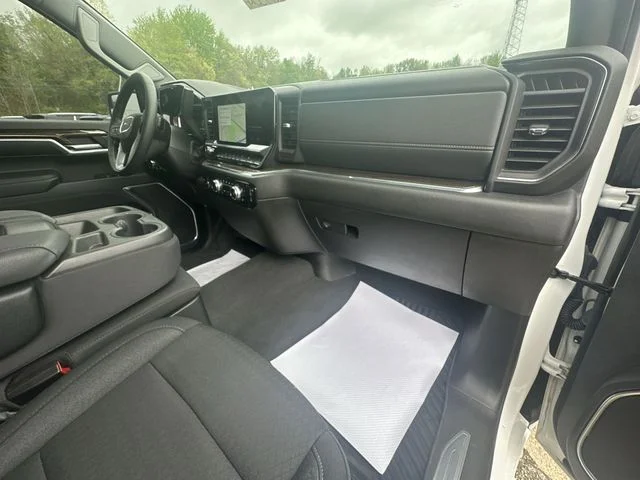 Used 2023 White GMC Elevation image 32