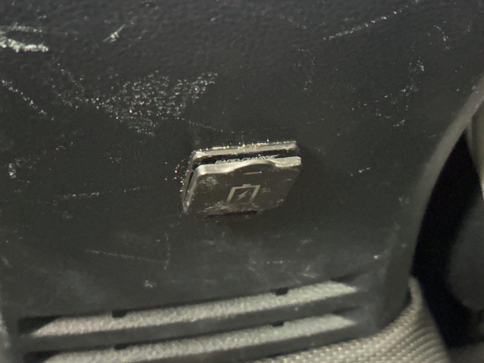 Used 2019 Cement Toyota SR5 image 34