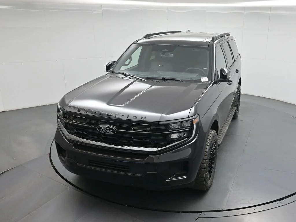 New 2026 Dark Matter Gray Metallic Ford Platinum image 34