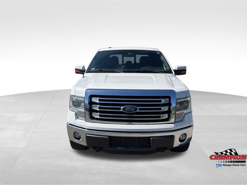 Used 2013 White Ford Lariat image 8