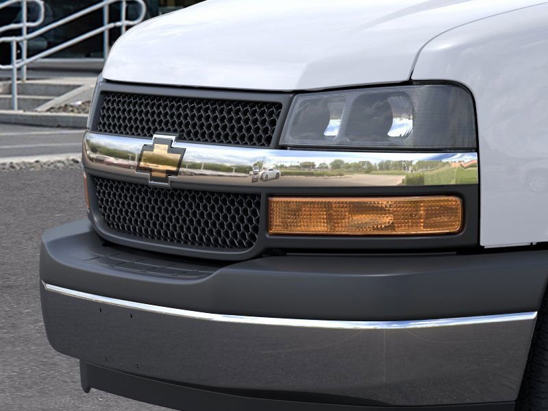 2025 Chevrolet Express Cargo Work Van - Photo 13