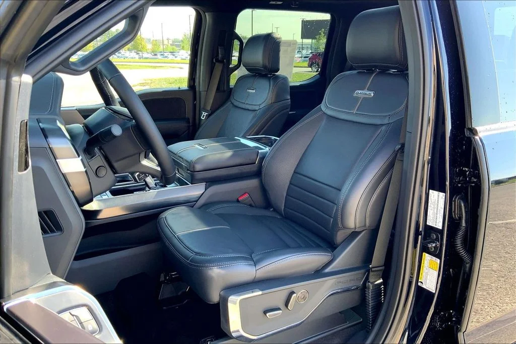 New 2026 Blue Ford Platinum image 9