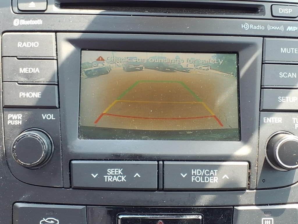 Used 2014 Phantom Black Metallic Hyundai GLS image 7