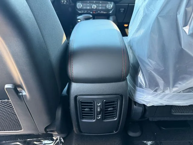 New 2026 White Knuckle Clear-Coat Exterior Paint Dodge GT image 22