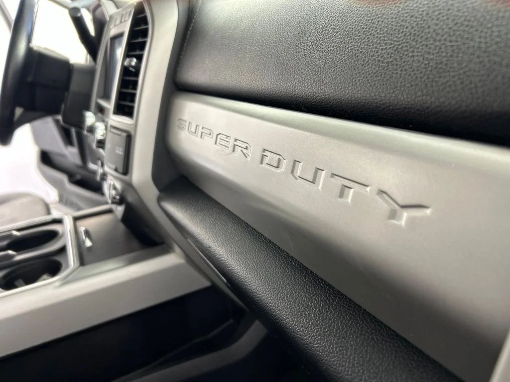 Used 2021 Blue Ford Lariat image 30