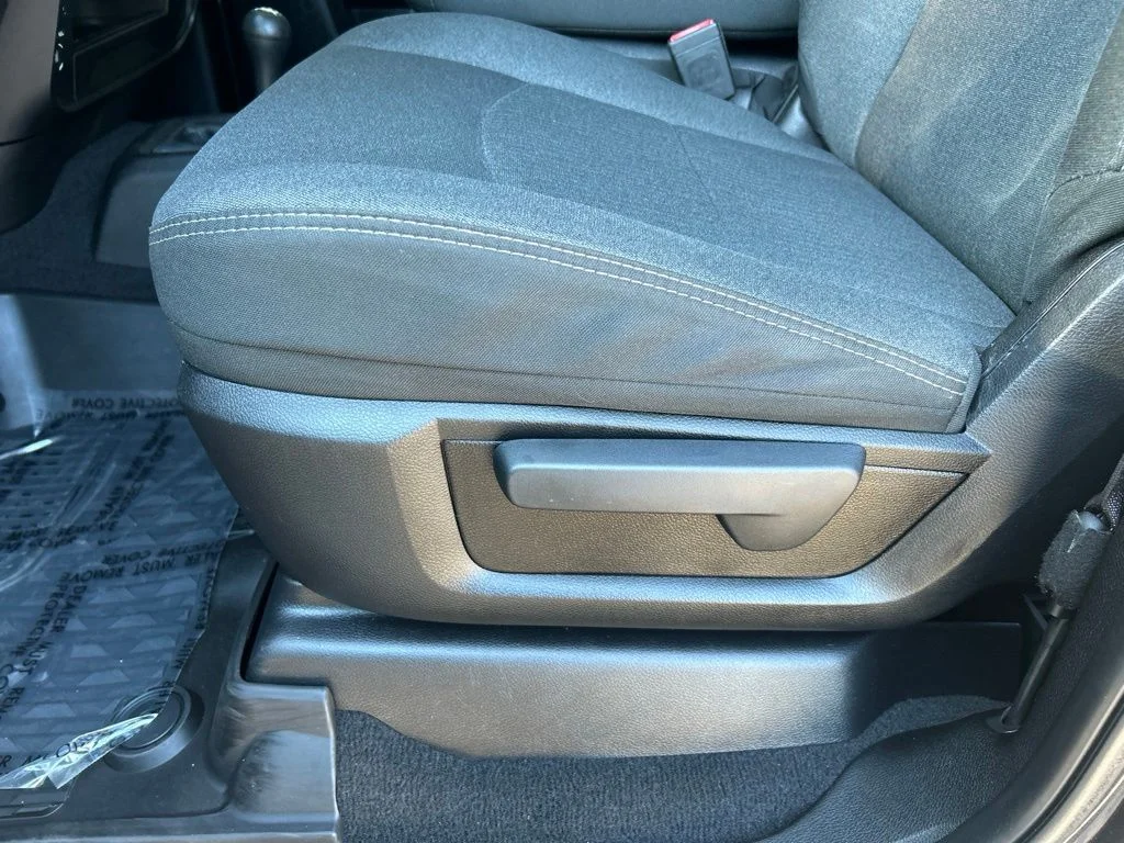 Used 2019 Gray Ram Tradesman image 16
